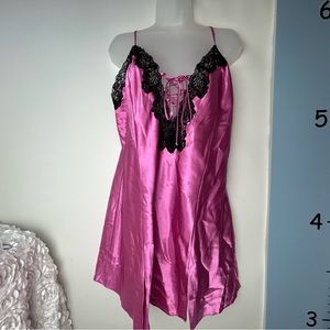 Frederick's of Hollywood Pink & Black Lace‎ Lingerie Large